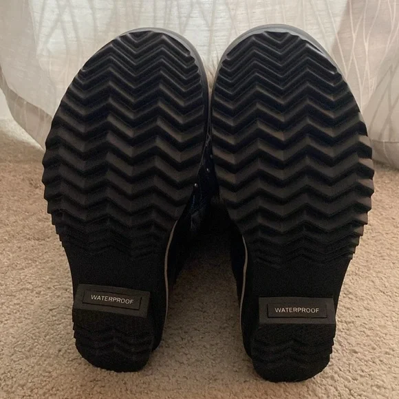 Black Sorel Tofino ll Waterproof Snow Boots Size 7 and 10.5 NWT - Picture 5 of 8